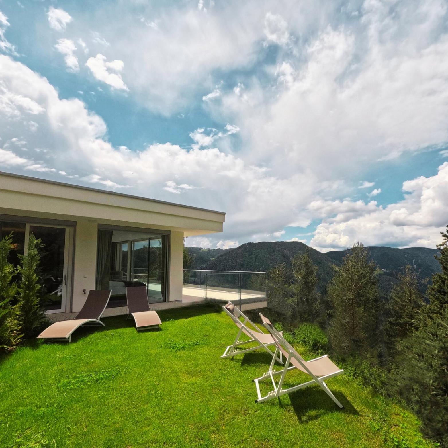 Chalet Tschattlhof Dolomites Cavalese Exterior foto